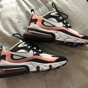 *SOLD* Nike 270 reacts